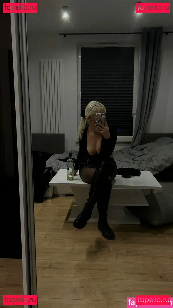 Justyna Czerwinska Onlyfans Photo Gallery 