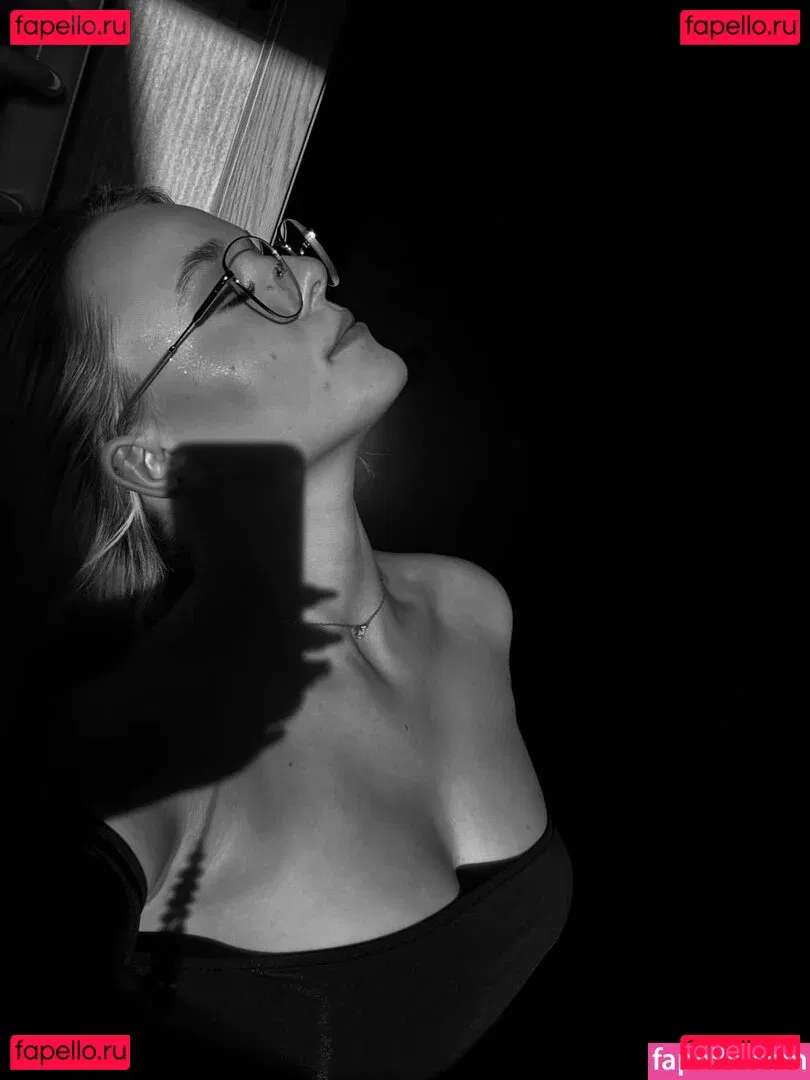 Justyna Czerwinska Onlyfans Photo Gallery 