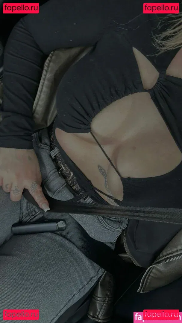 Justyna Czerwinska Onlyfans Photo Gallery 