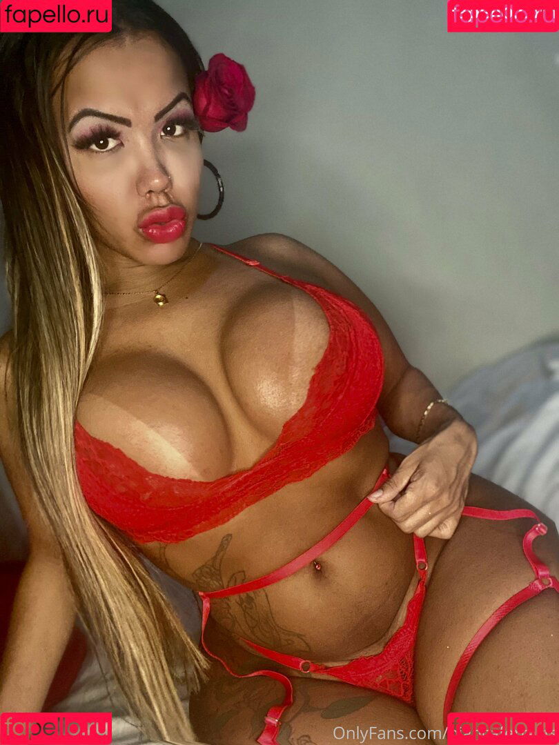 biancaferrazts Onlyfans Photo Gallery 