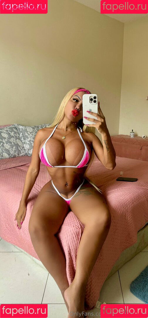 biancaferrazts Onlyfans Photo Gallery 