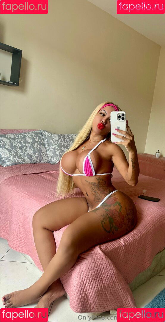 biancaferrazts Onlyfans Photo Gallery 