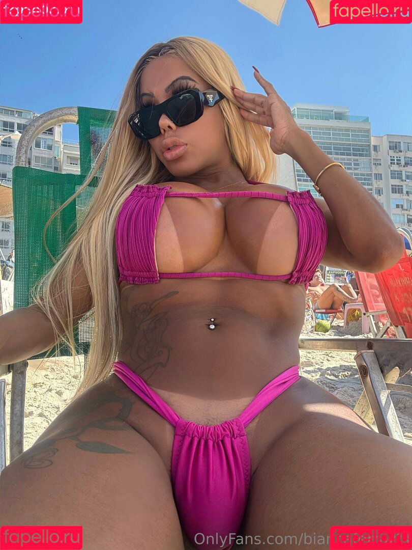 biancaferrazts Onlyfans Photo Gallery 