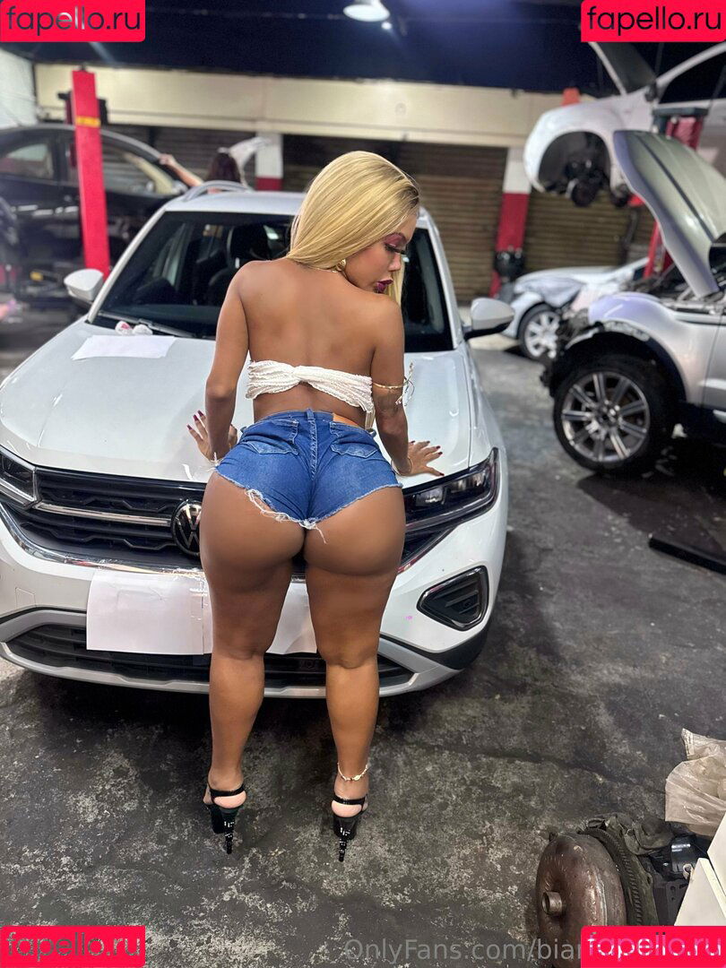 biancaferrazts Onlyfans Photo Gallery 