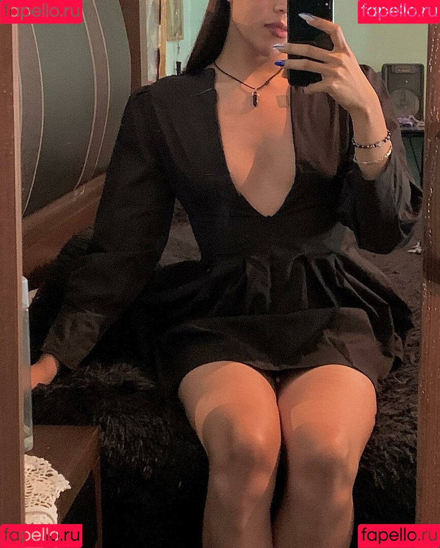 Lilith Moreno Onlyfans Photo Gallery 