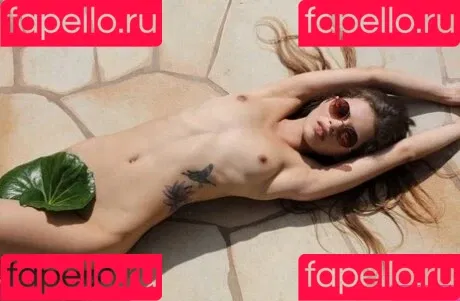 Irene Rouse Onlyfans Photo Gallery 