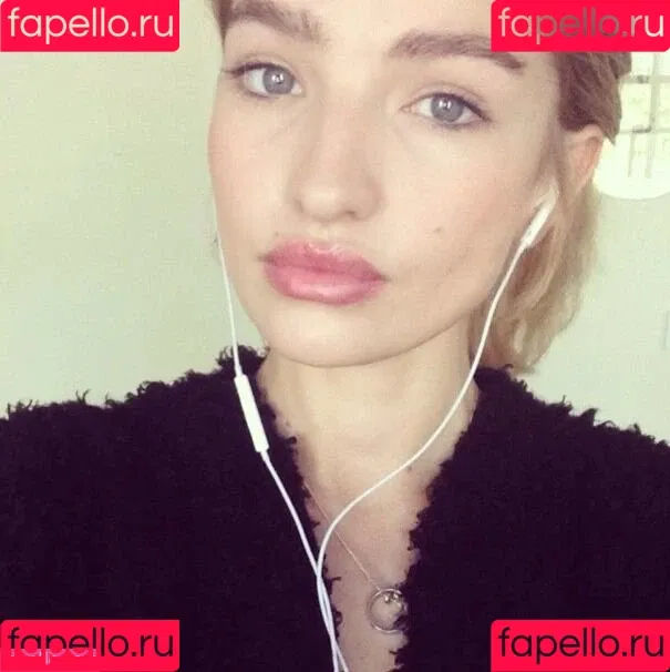 Sarina Nowak Onlyfans Photo Gallery 