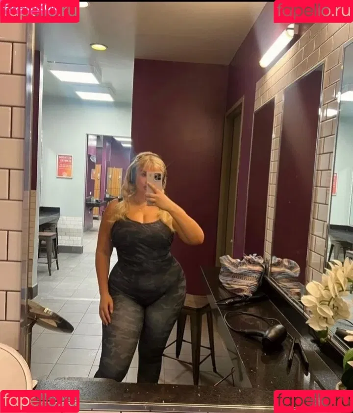 Sarina Nowak Onlyfans Photo Gallery 