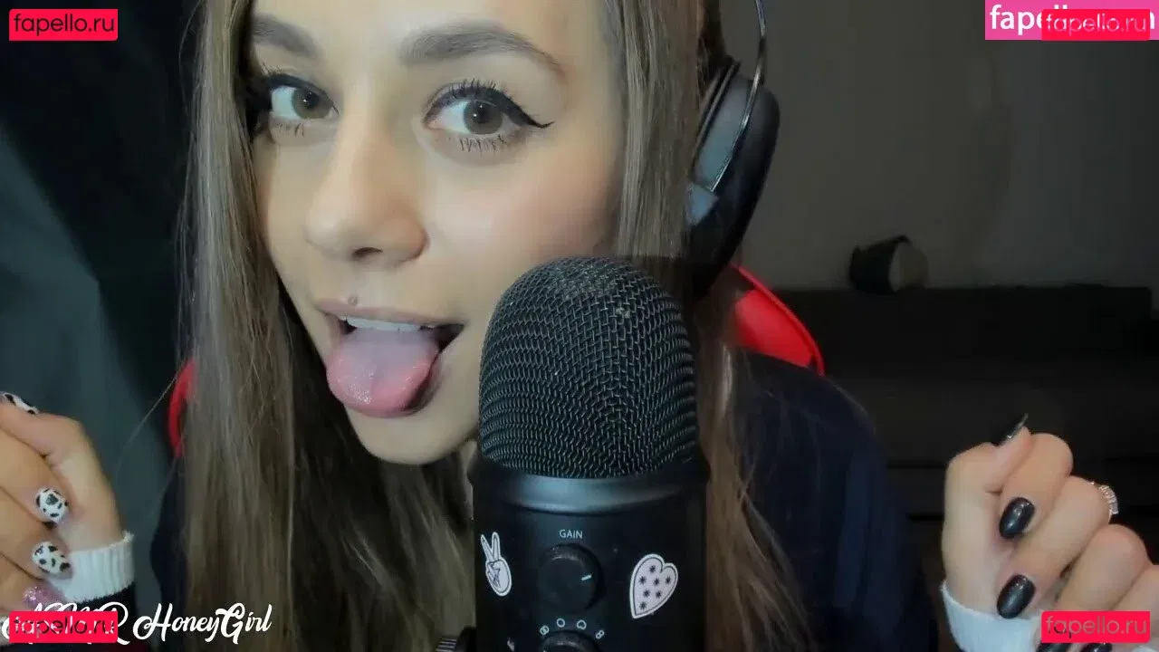 HoneyGirl Onlyfans Photo Gallery 