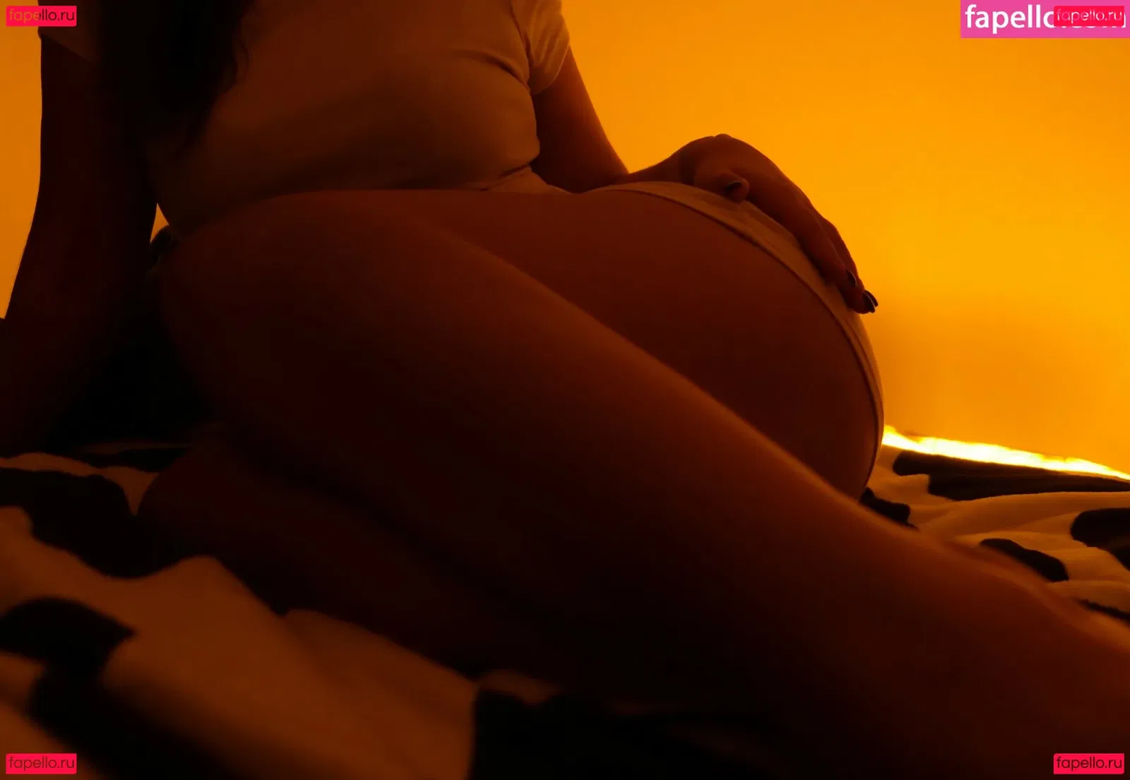 HoneyGirl Onlyfans Photo Gallery 