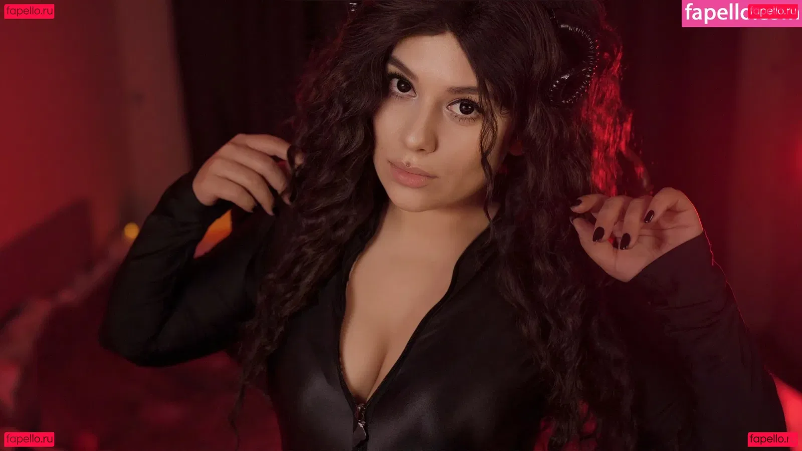 HoneyGirl Onlyfans Photo Gallery 