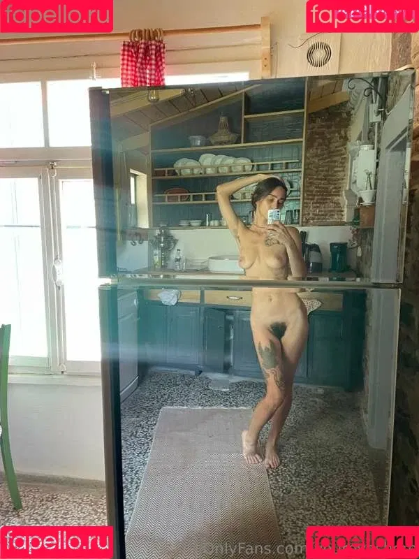 youreyeshere Onlyfans Photo Gallery 