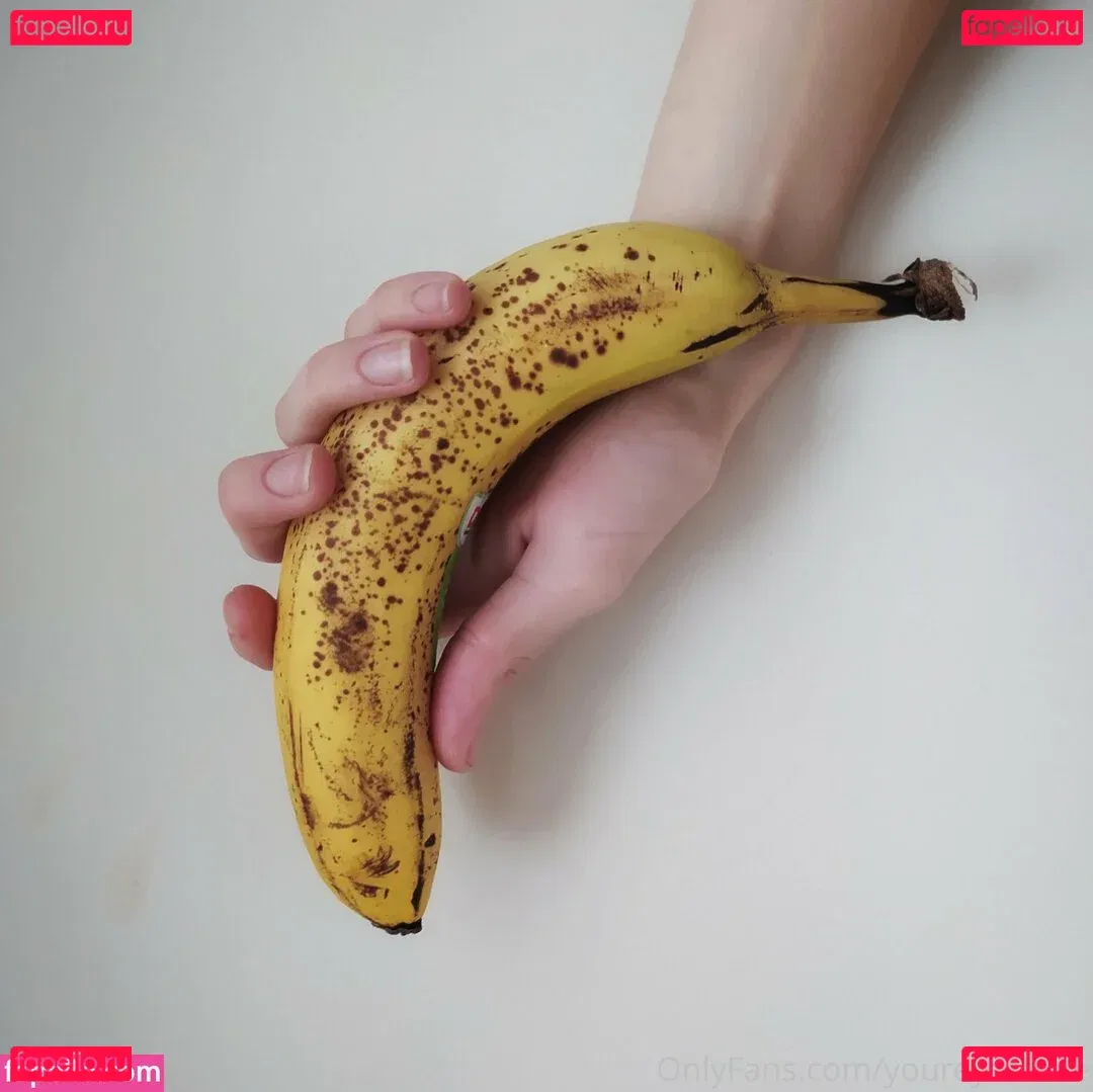 youreyeshere Onlyfans Photo Gallery 