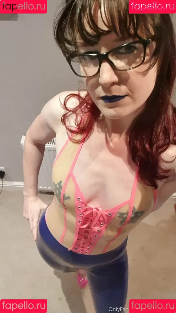 bound2onefree Onlyfans Photo Gallery 