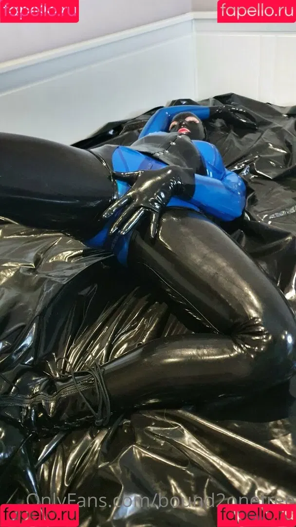 bound2onefree Onlyfans Photo Gallery 