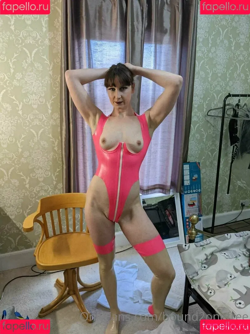bound2onefree Onlyfans Photo Gallery 