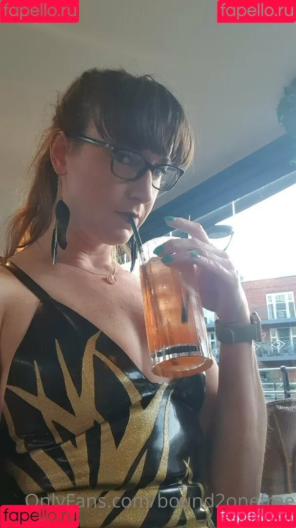 bound2onefree Onlyfans Photo Gallery 