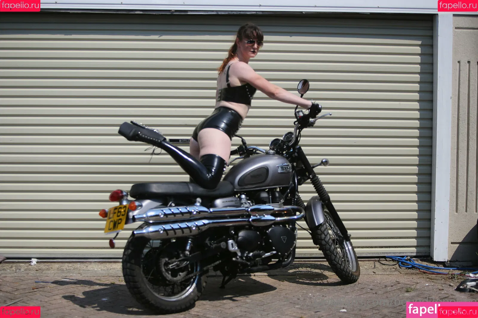 bound2onefree Onlyfans Photo Gallery 