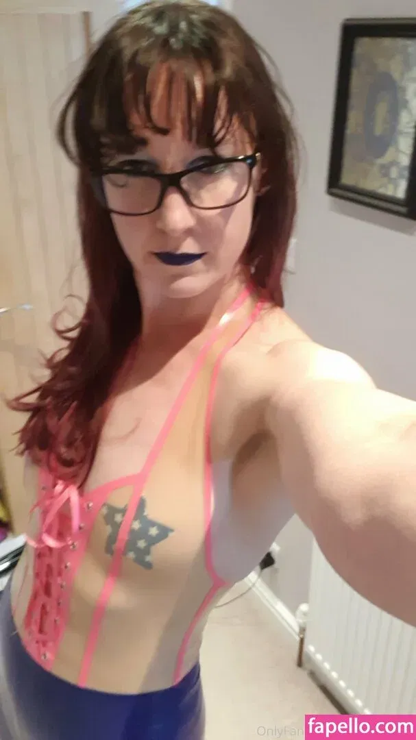 bound2onefree Onlyfans Photo Gallery 