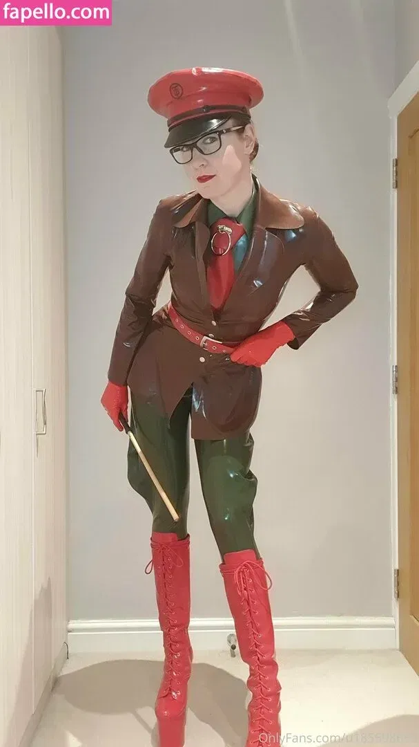 bound2onefree Onlyfans Photo Gallery 