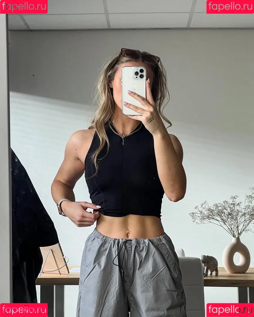 Guusje Onlyfans Photo Gallery 