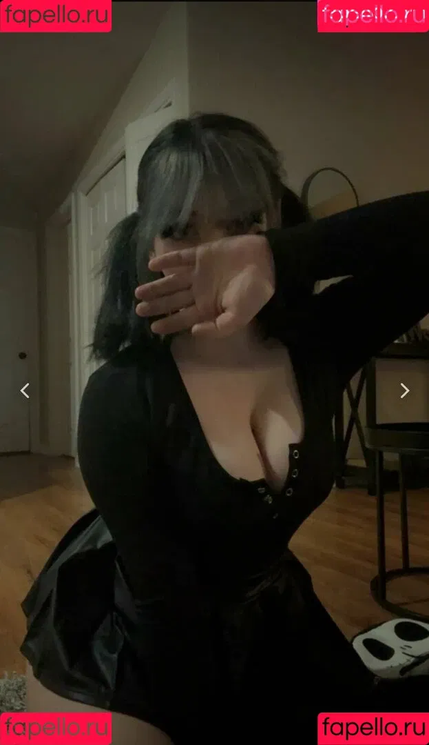 Zich Marie Onlyfans Photo Gallery 