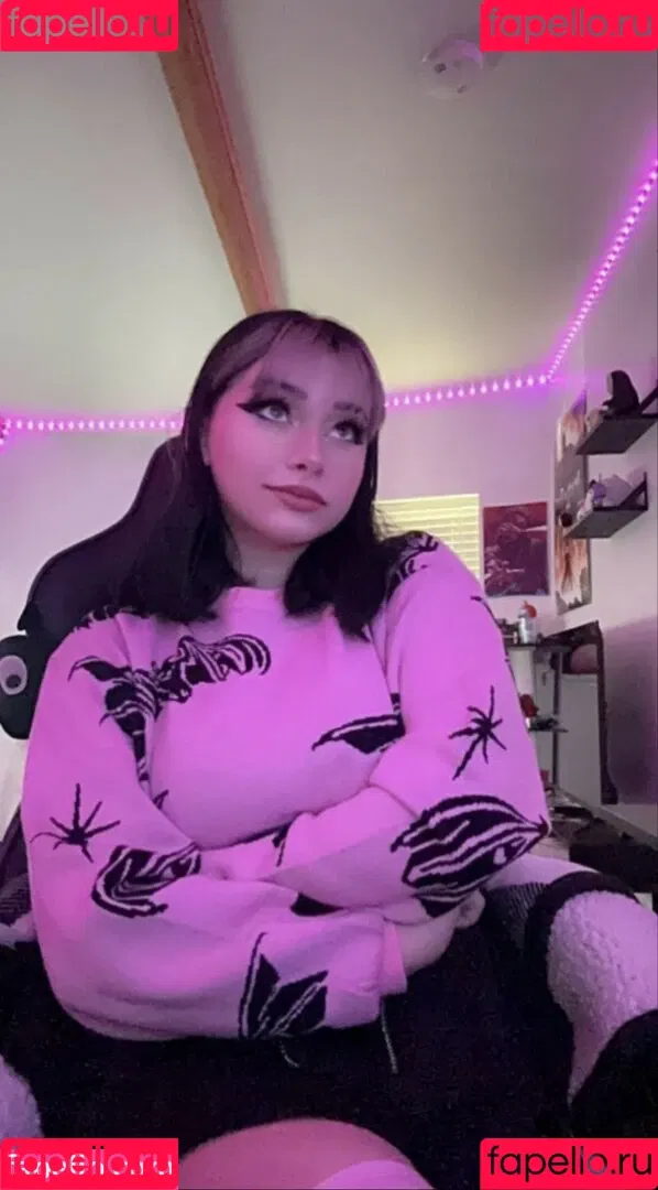 Zich Marie Onlyfans Photo Gallery 
