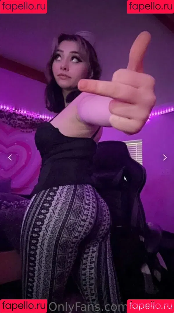 Zich Marie Onlyfans Photo Gallery 