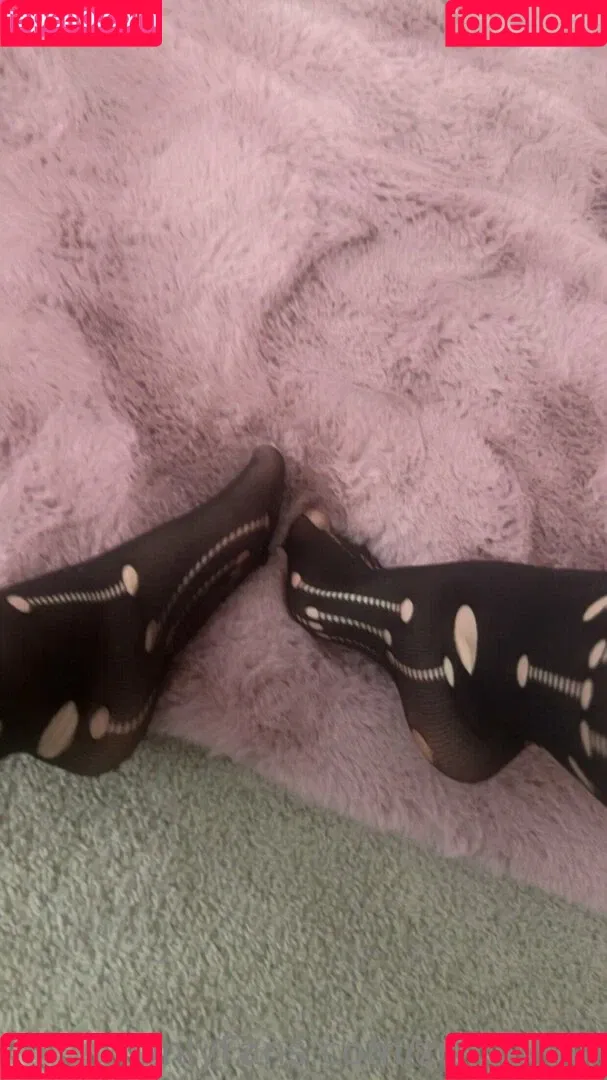 Zich Marie Onlyfans Photo Gallery 