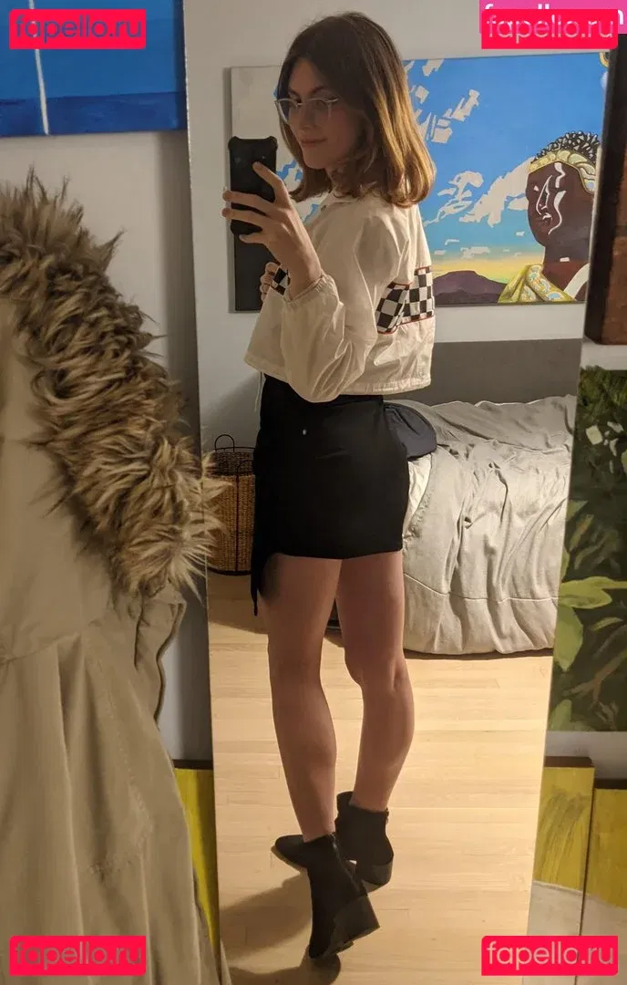 q.namii Onlyfans Photo Gallery 