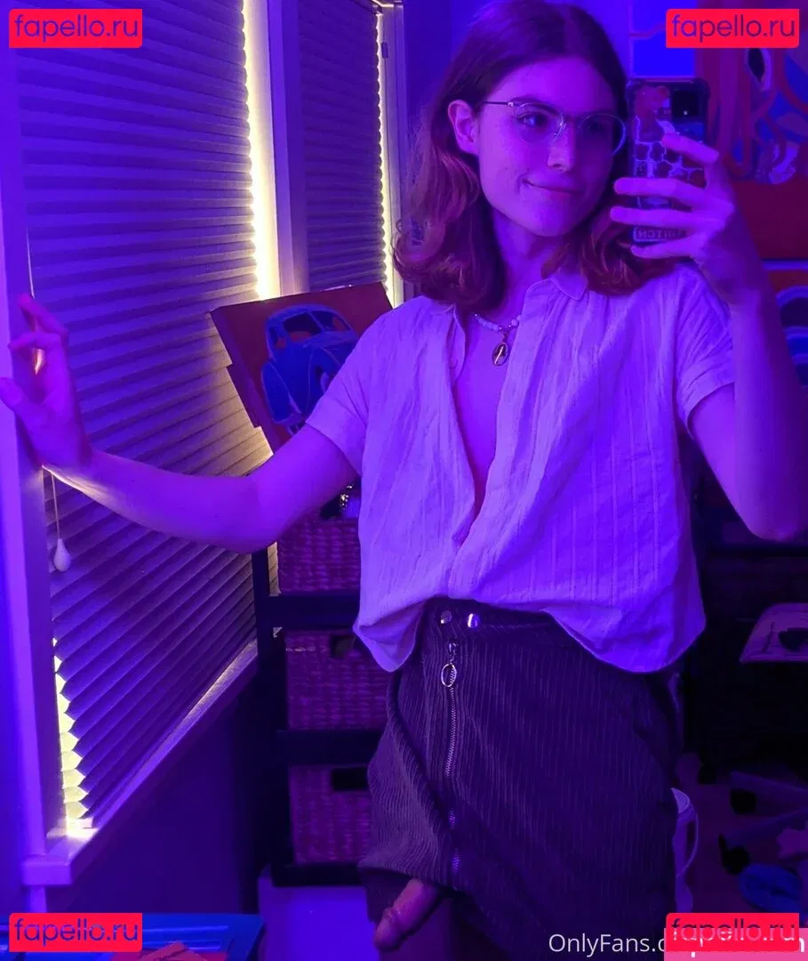 q.namii Onlyfans Photo Gallery 