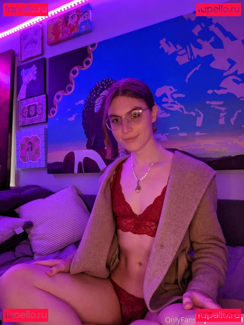 q.namii Onlyfans Photo Gallery 