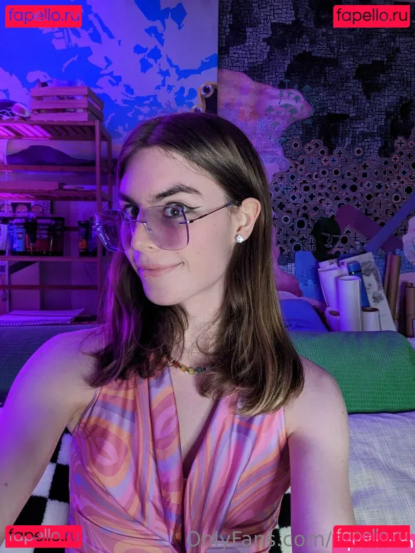 q.namii Onlyfans Photo Gallery 