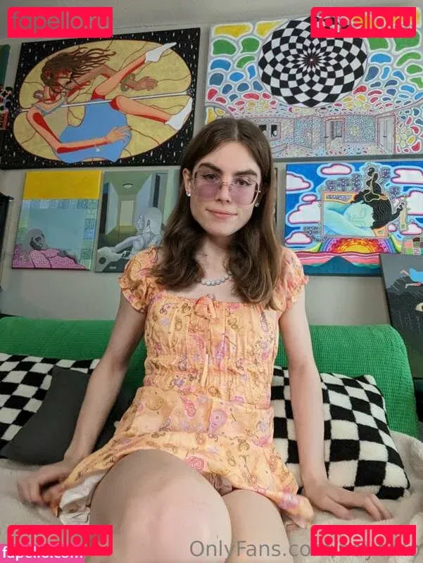 q.namii Onlyfans Photo Gallery 