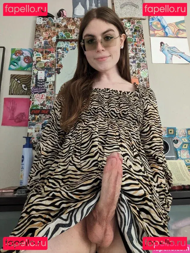 q.namii Onlyfans Photo Gallery 