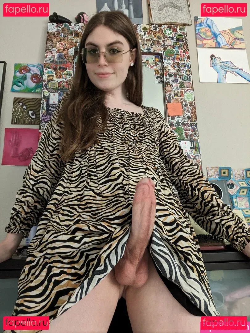 q.namii Onlyfans Photo Gallery 