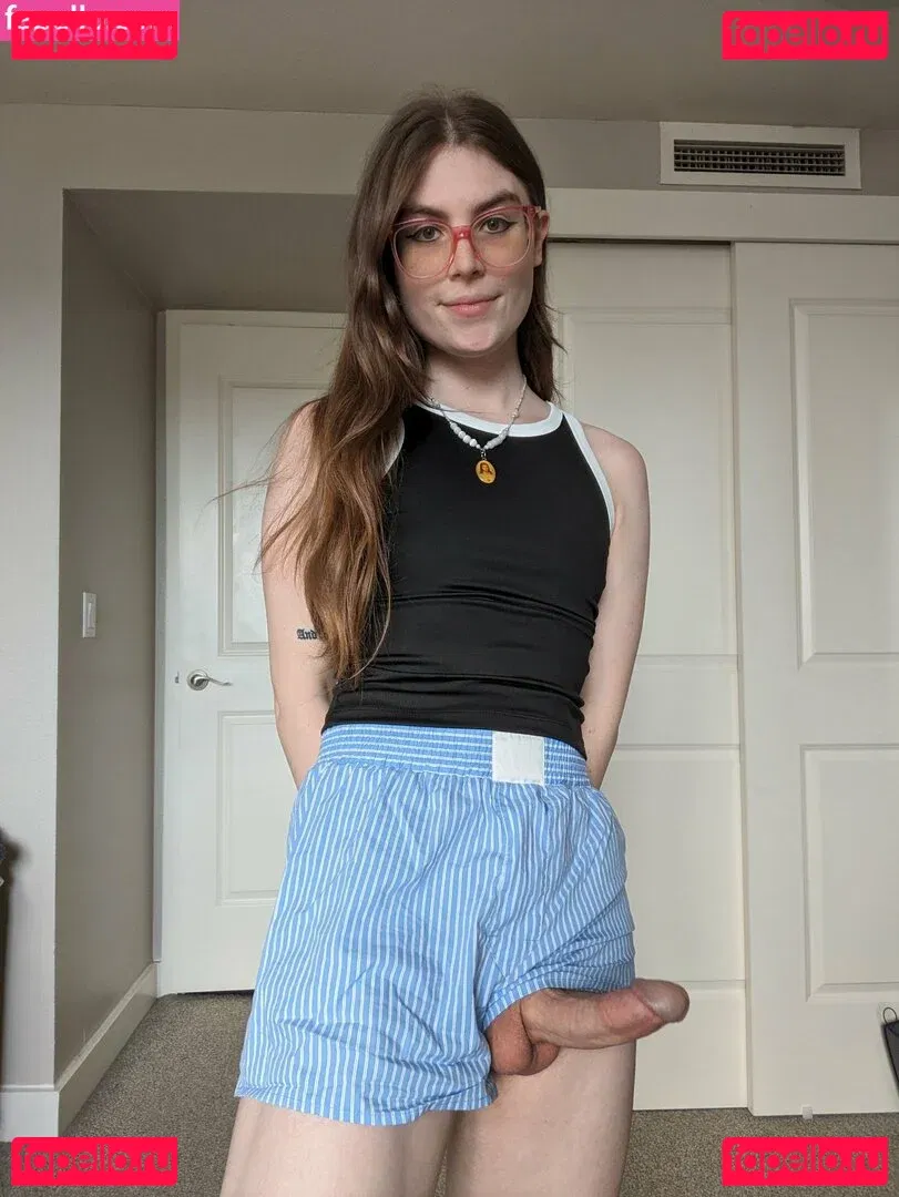 q.namii Onlyfans Photo Gallery 