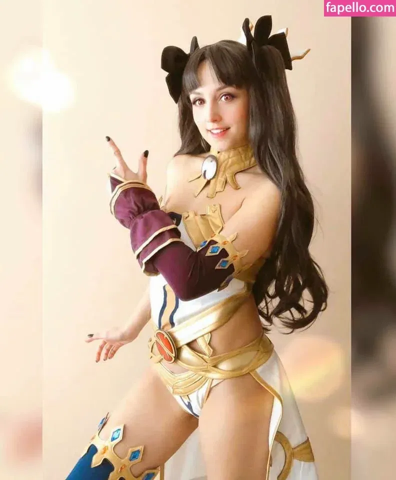 Lucid Dreamer Cosplay Onlyfans Photo Gallery 