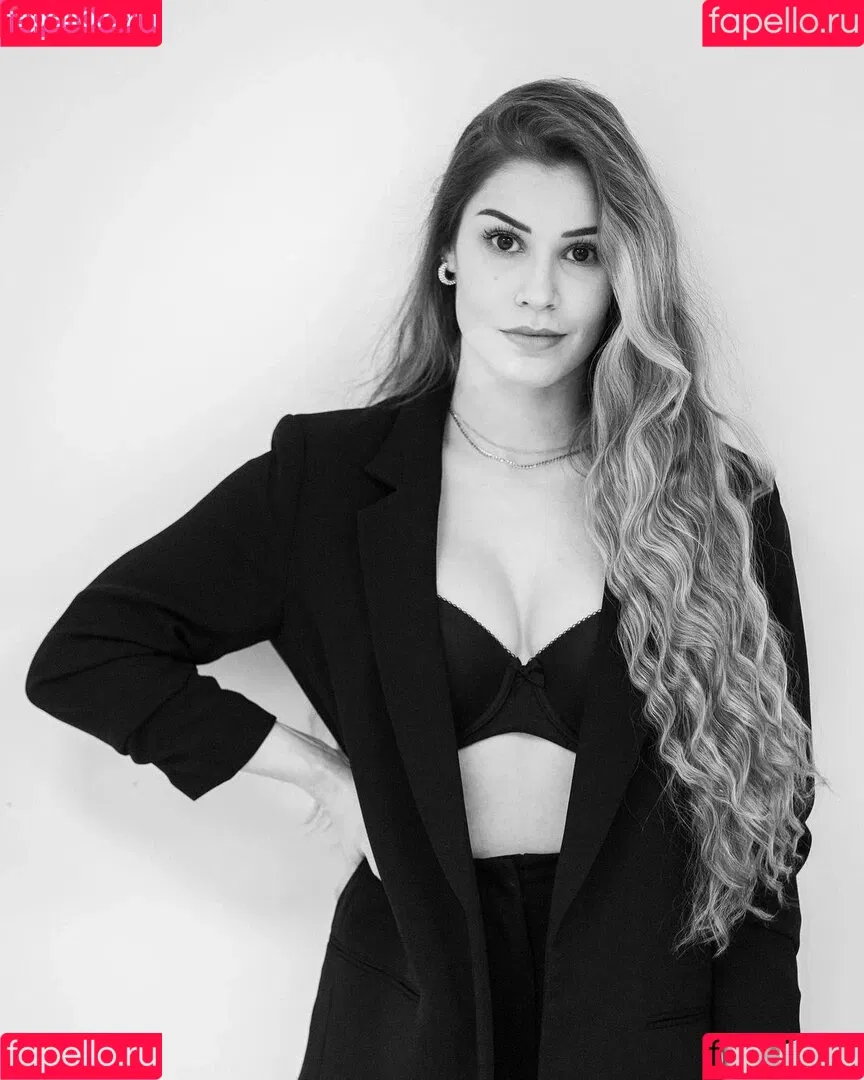 Michelle Timm Onlyfans Photo Gallery 
