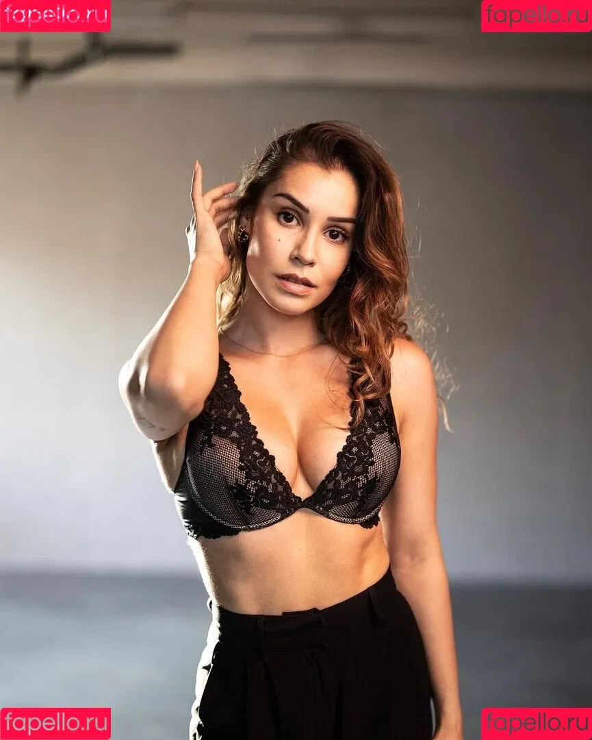 Michelle Timm Onlyfans Photo Gallery 
