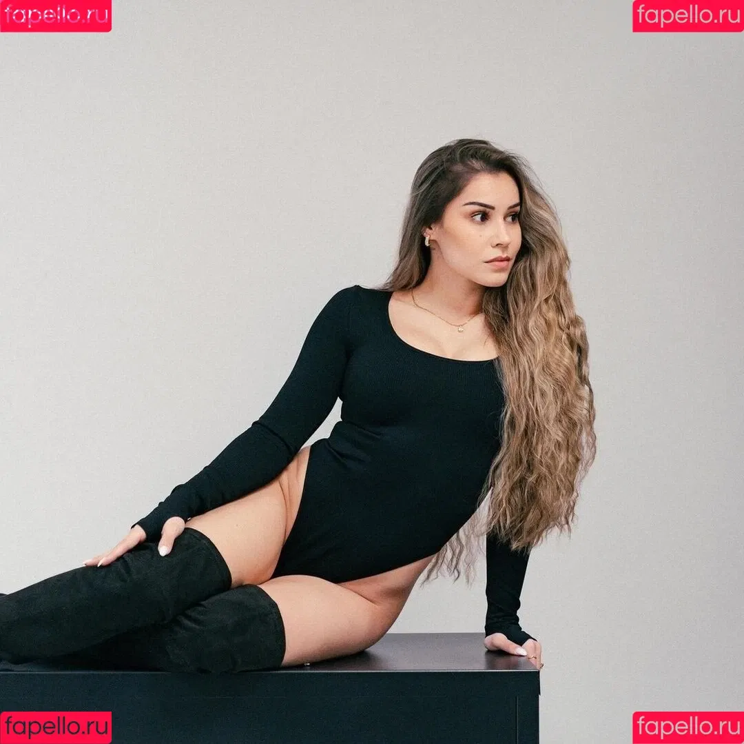 Michelle Timm Onlyfans Photo Gallery 