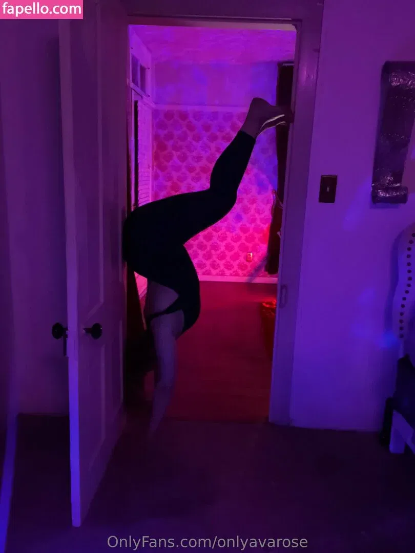 onlyavarose Onlyfans Photo Gallery 