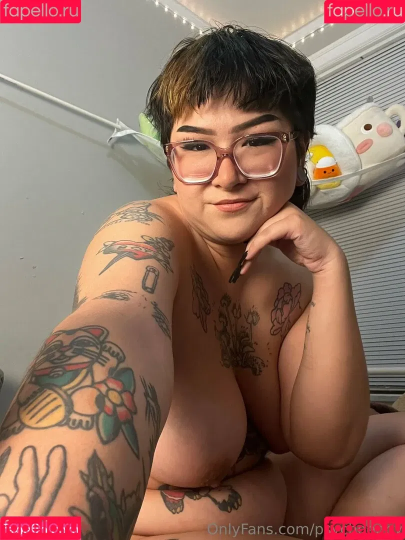 psychoenby Onlyfans Photo Gallery 