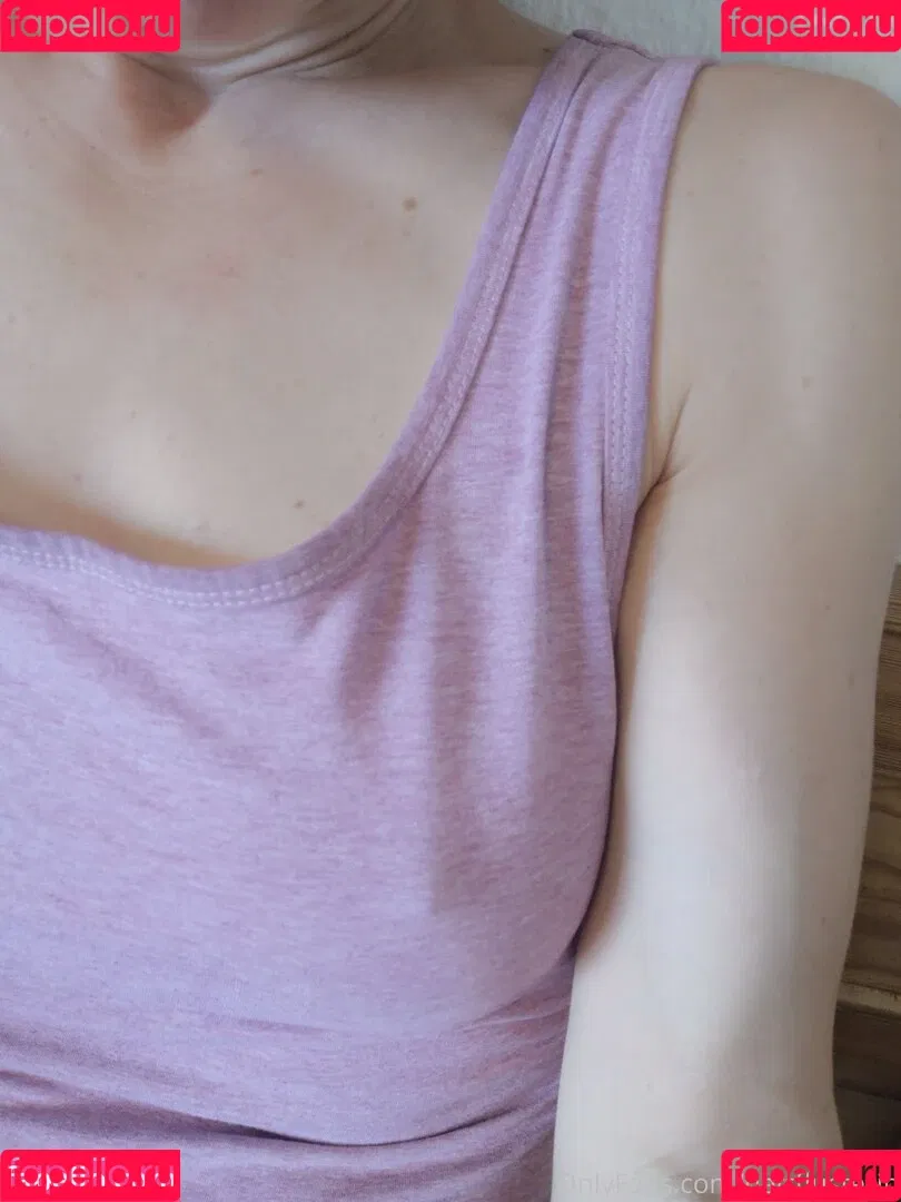 Bettflüsterin Onlyfans Photo Gallery 