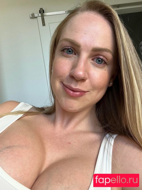 Joyce Zarza Nude Onlyfans Photo 3
