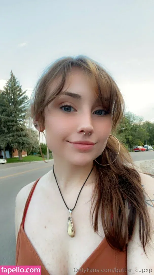butter_cupxp Onlyfans Photo Gallery 