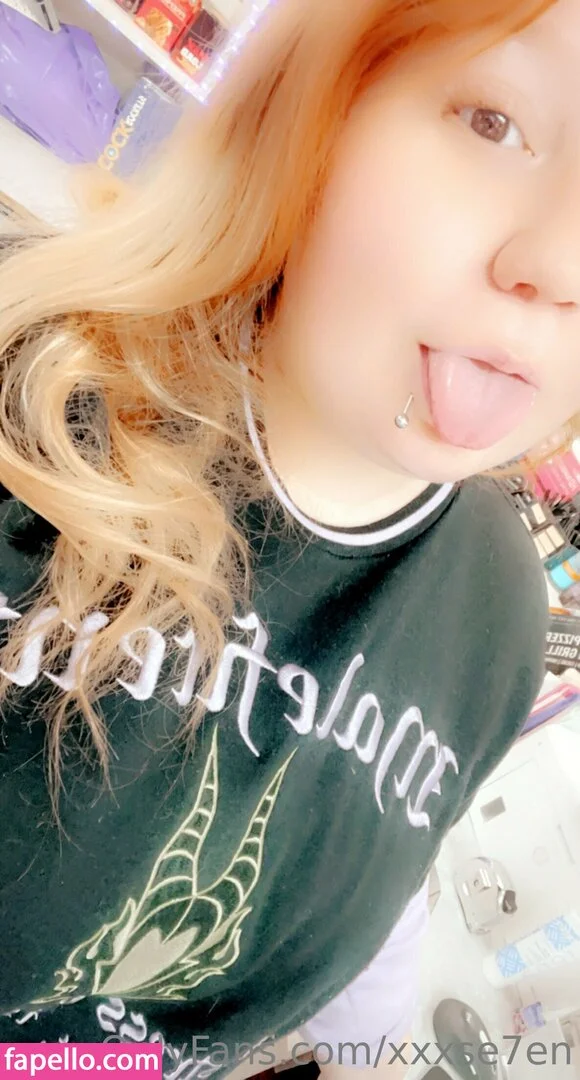 xxxse7enn Onlyfans Photo Gallery 