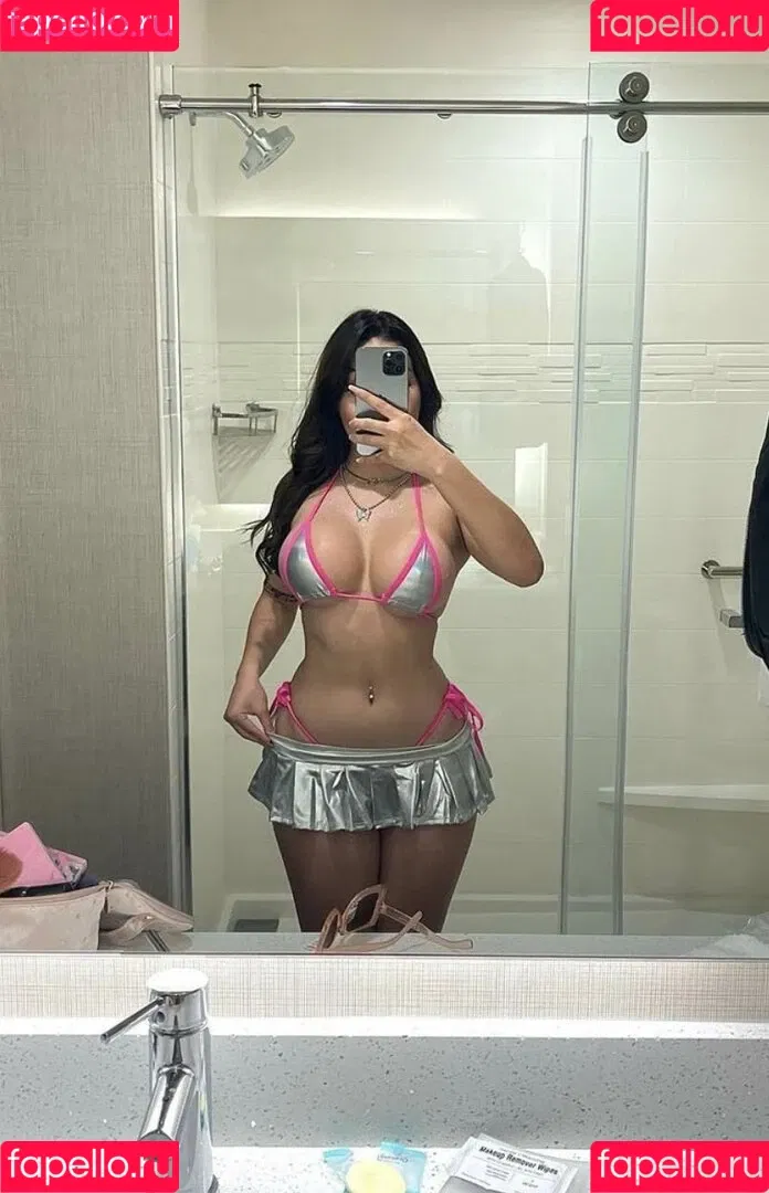Sabrina Agarie Onlyfans Photo Gallery 