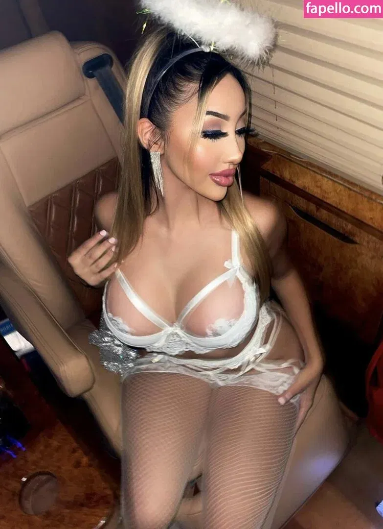 Sabrina Agarie Onlyfans Photo Gallery 