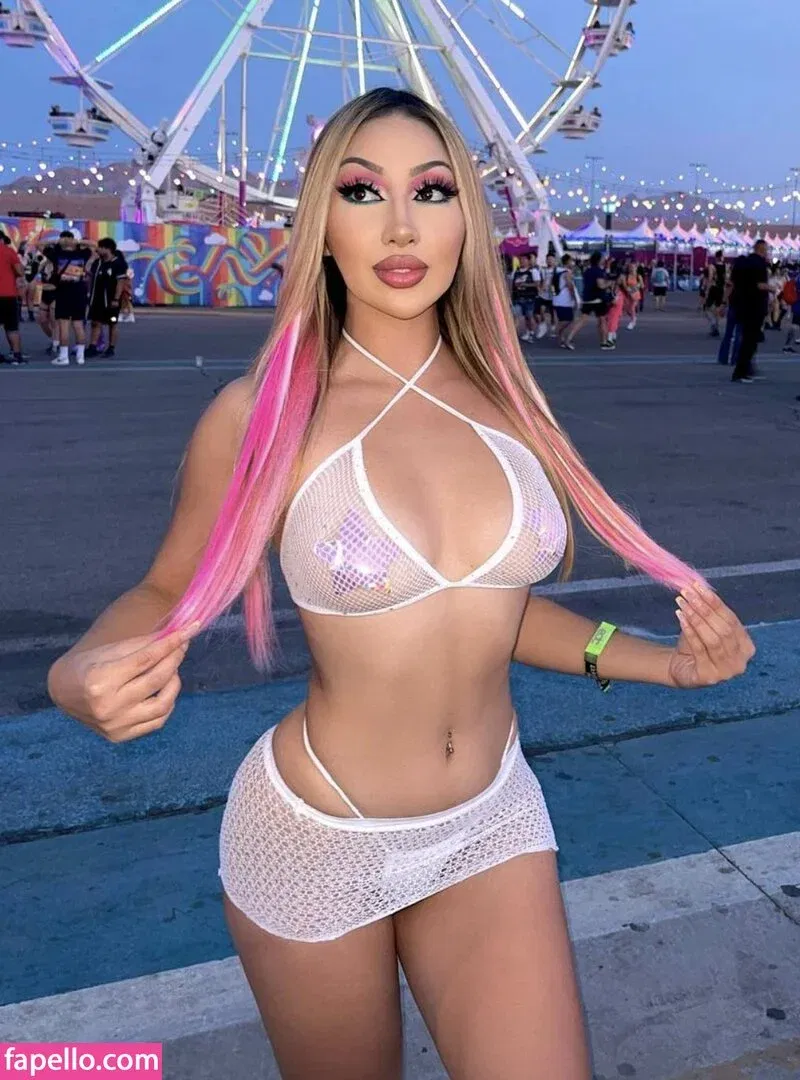 Sabrina Agarie Onlyfans Photo Gallery 